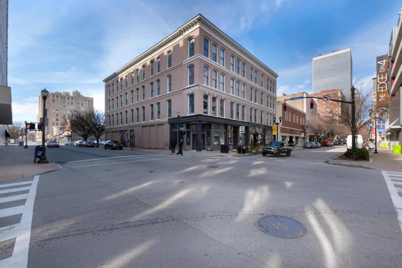 Апартаменты Historic Charm, Walkable Entertainment Луисвилл Экстерьер фото